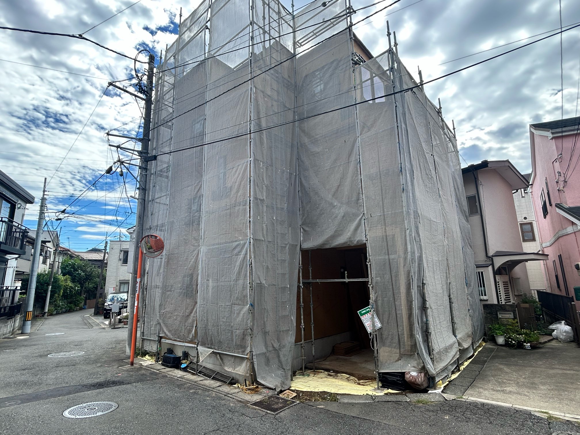 鶴ヶ峰本町１丁目　新築戸建て