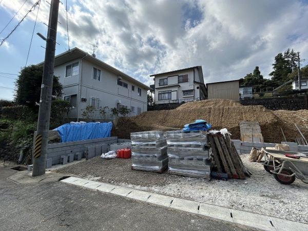 土地　八木山香澄町